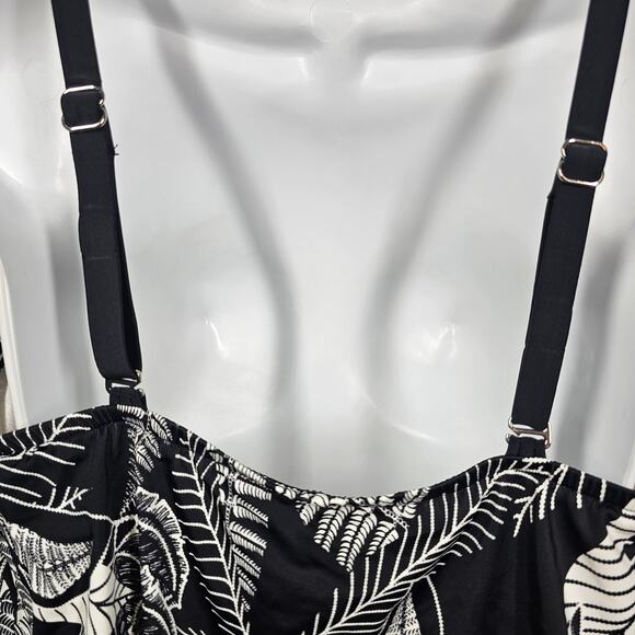 Maxine of Hollywood One Piece Blouson Swimsuit w/ Keyhole Black White Size 16 - Picture 5 of 10